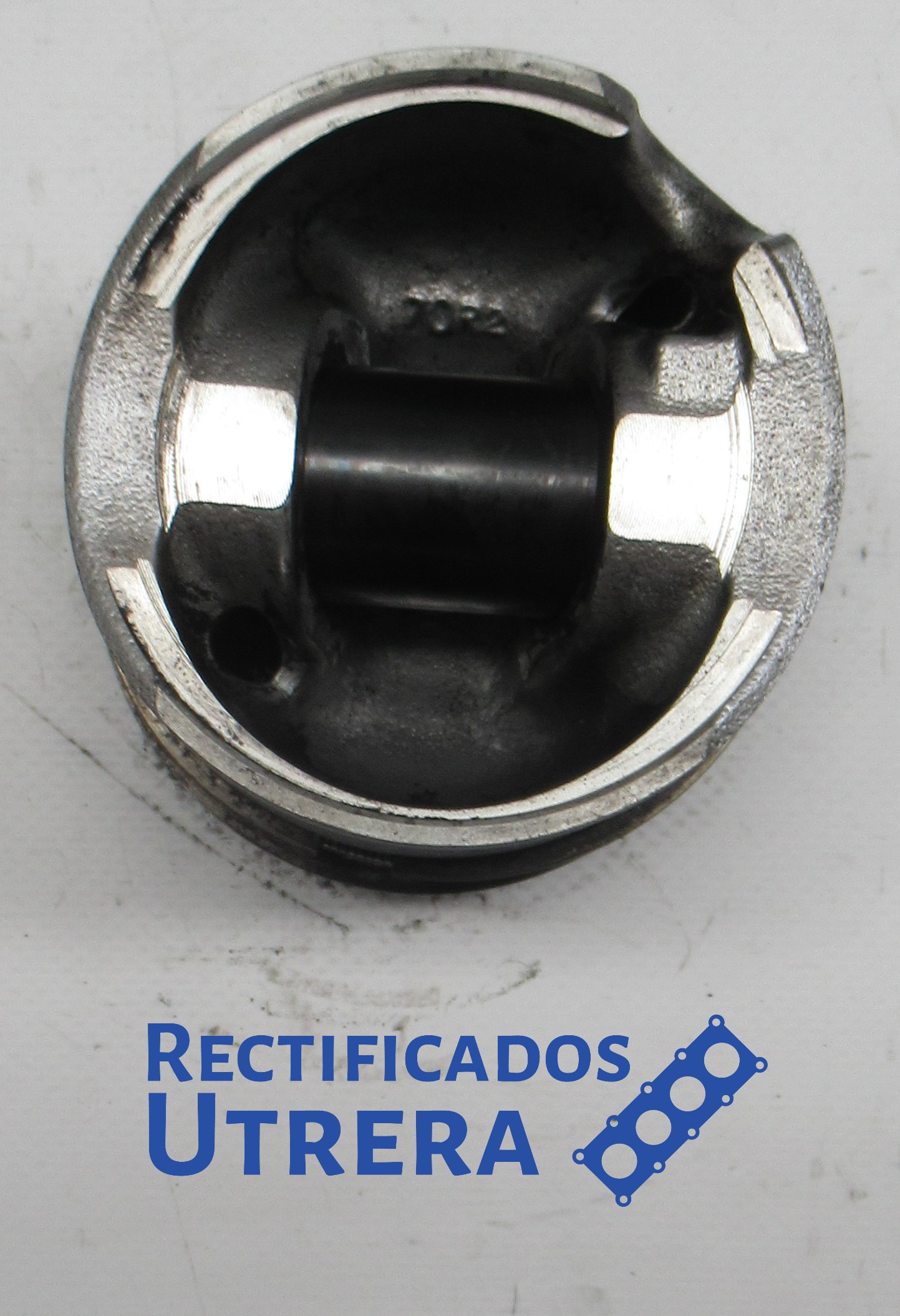 PISTON VOLKSWAGEN TOURAN TDI CFH - Imagen 2