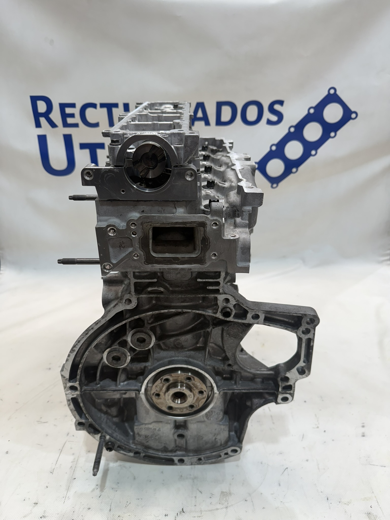MOTOR DESNUDO RECONSTRUIDO PSA 1.6 HDI 9H06 - Imagen 4