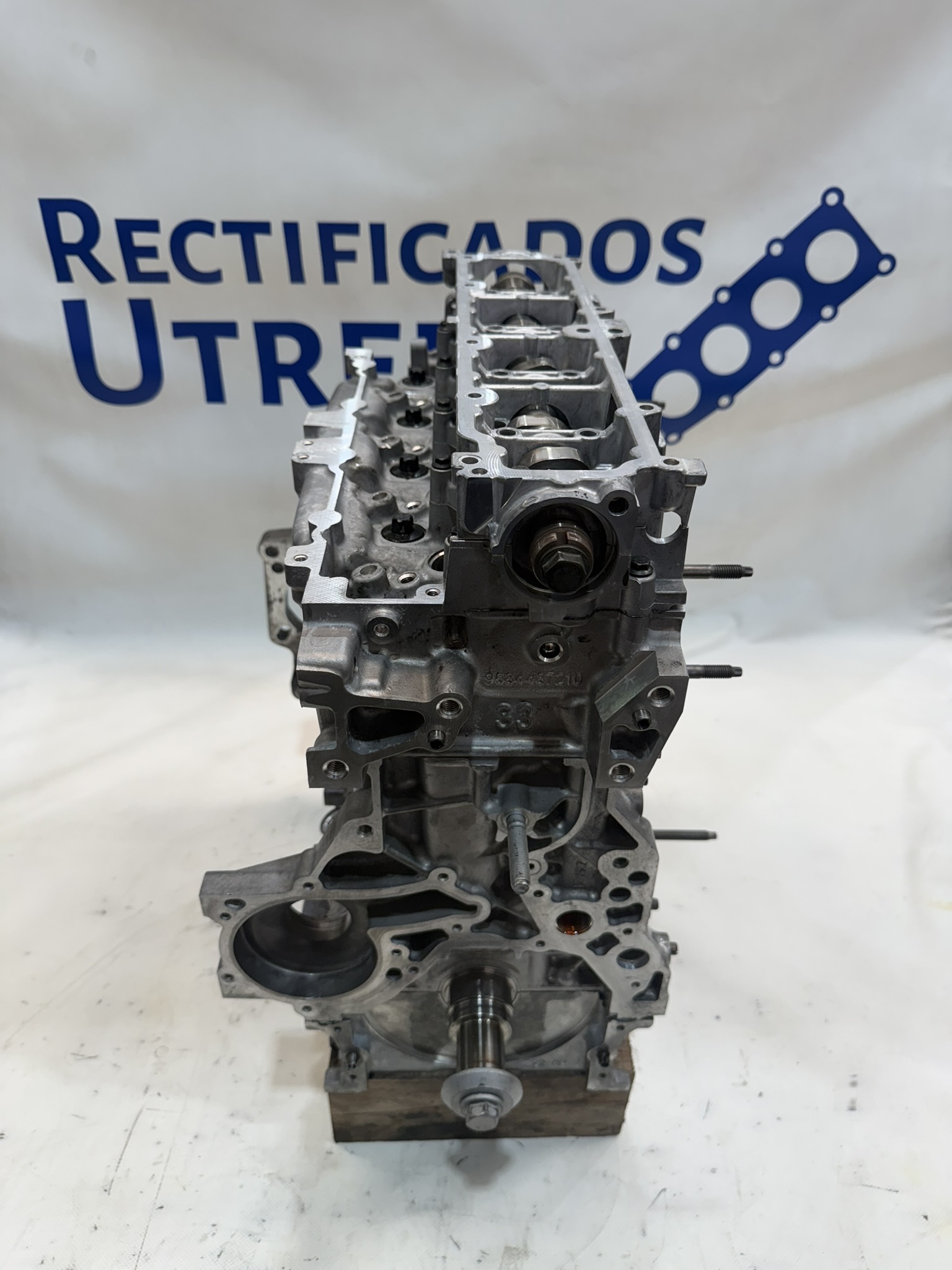 MOTOR DESNUDO RECONSTRUIDO PSA 1.6 HDI 9H06 - Imagen 7